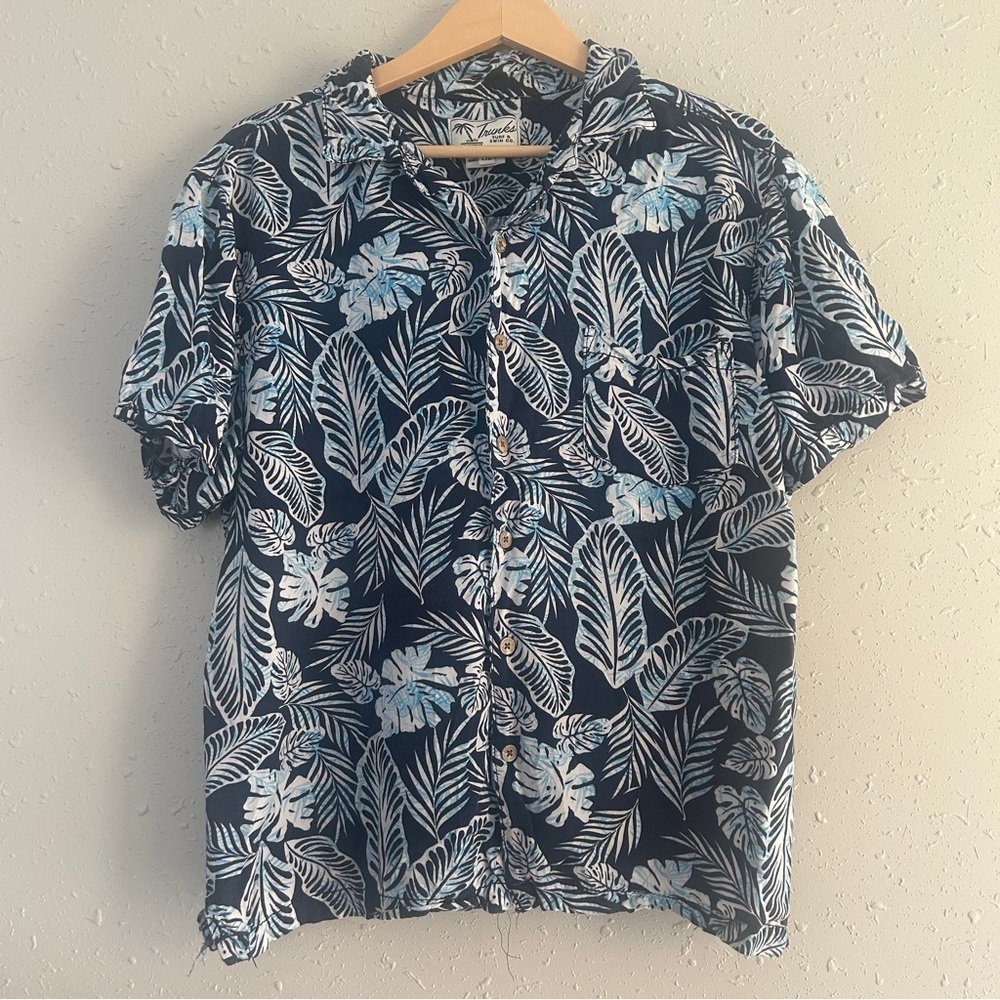 Trunks Surf & Swim Co Blue Tropical Hawaii Button Down Shirt Vacation Beach Luau